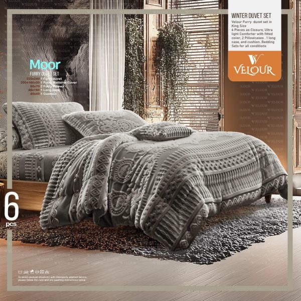 Moor Embossed Luxury Duvet Set