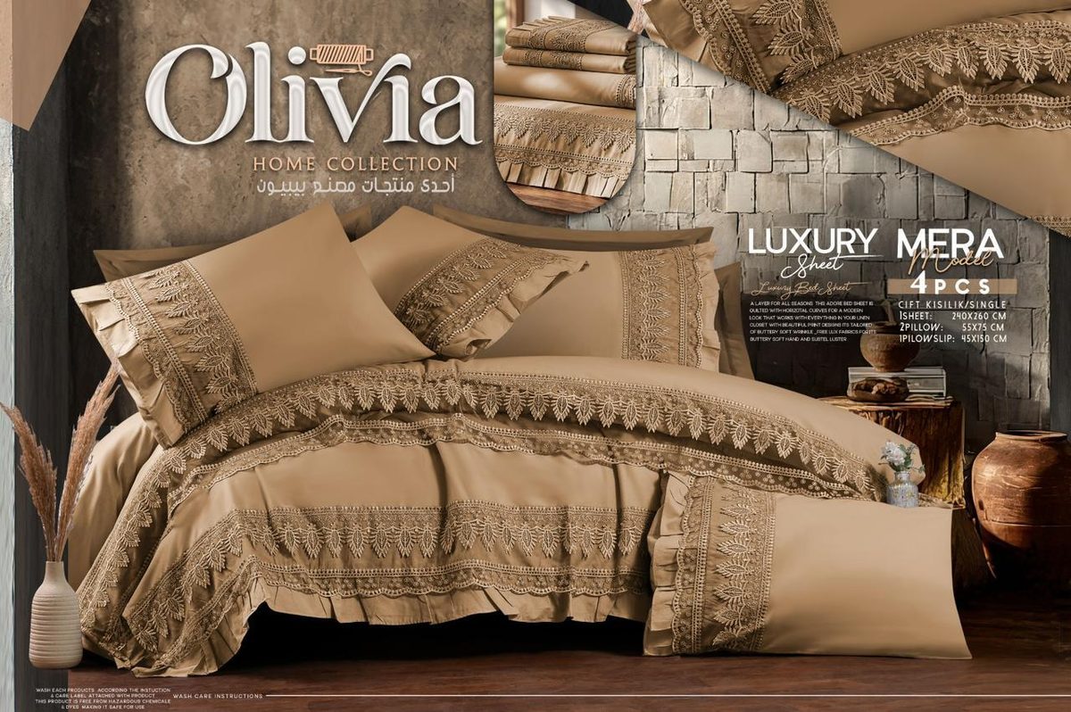 Luxury Mera Bedding Set