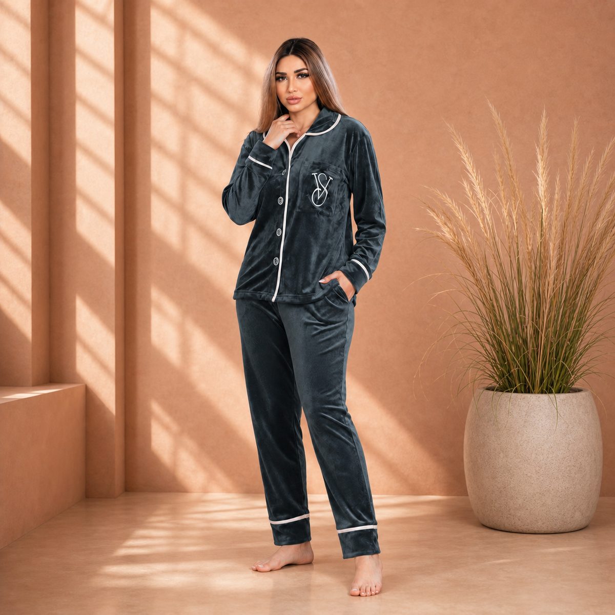 Heidi Classic Velvet Set